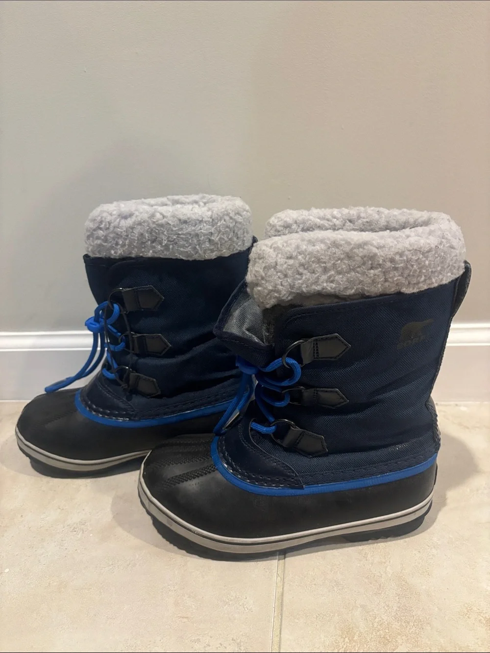 Sorel Kids Navy and Bright Blue Winter Boots with Fleece Cuff